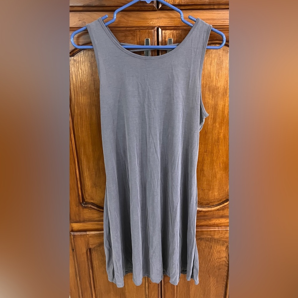 Charming Charlie Womenβs Sleeveless Dress! Size Medium.